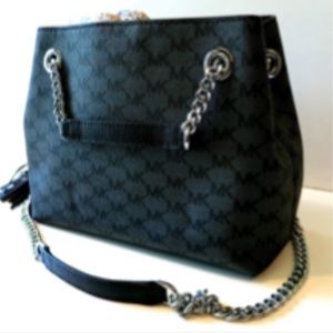 Michael Kors Messenger